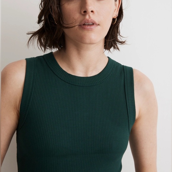Madewell Crewneck Thong Rib Bodysuit in Sleekhold Utopian Pine Green Small - Picture 2 of 14